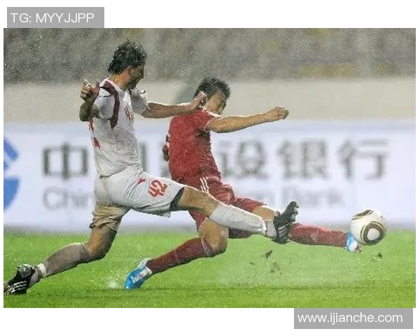 国足与叙利亚精彩对决集锦回顾展现足球魅力与激情瞬间